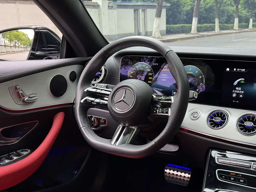 Mercedes-Benz E-Class 2023 — фото 12