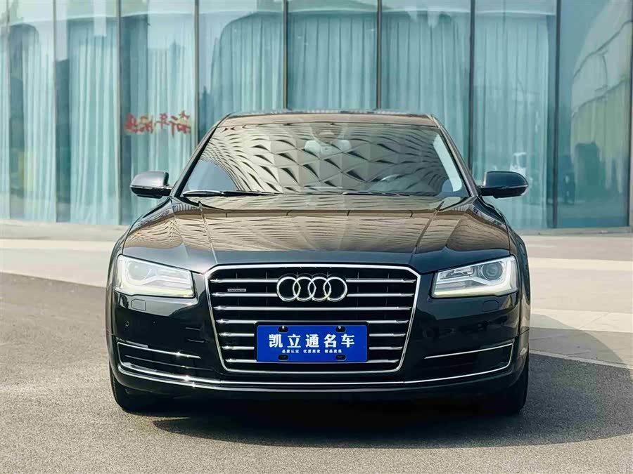 Audi A8 2014