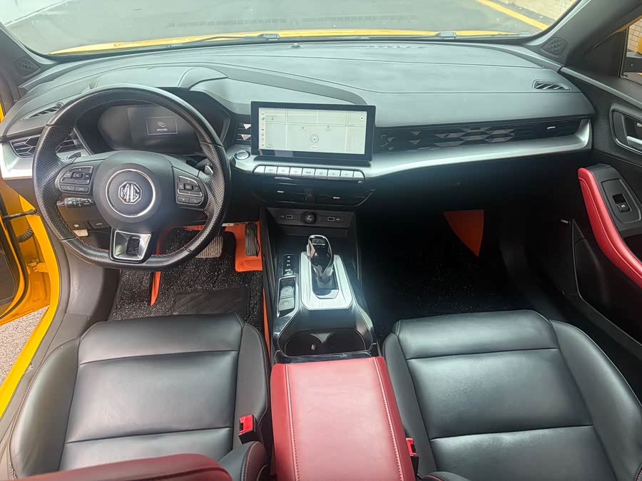 MG MG5 2021