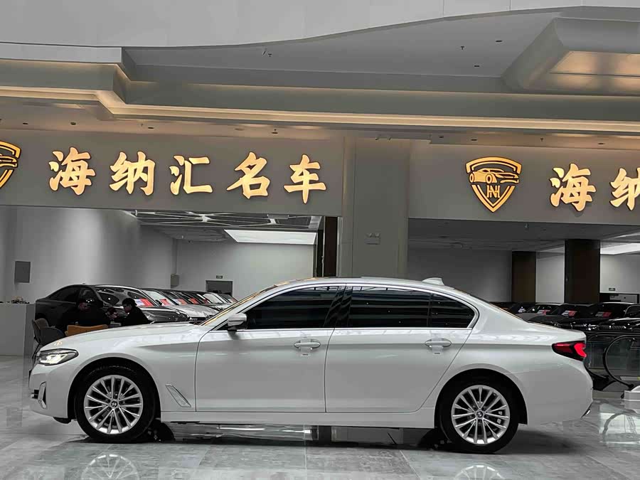 BMW 5 Series 2022