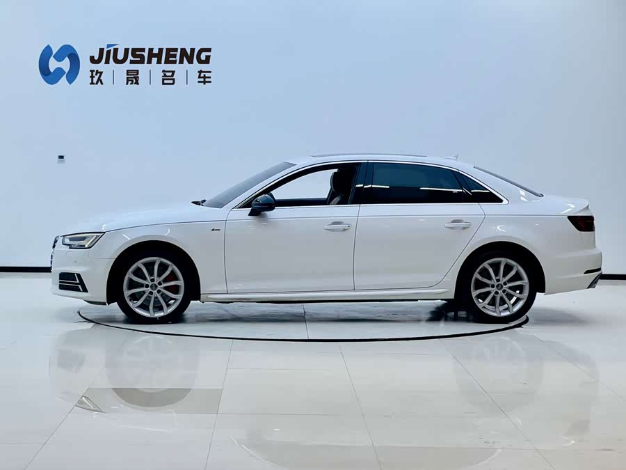 Audi A4L 2018