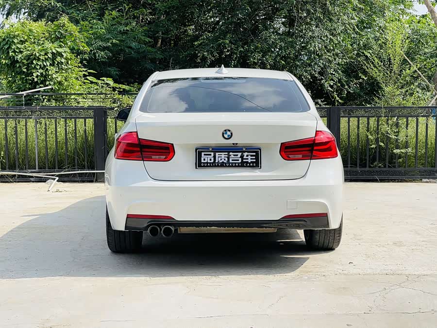 BMW 3 Series 2019 — фото 16