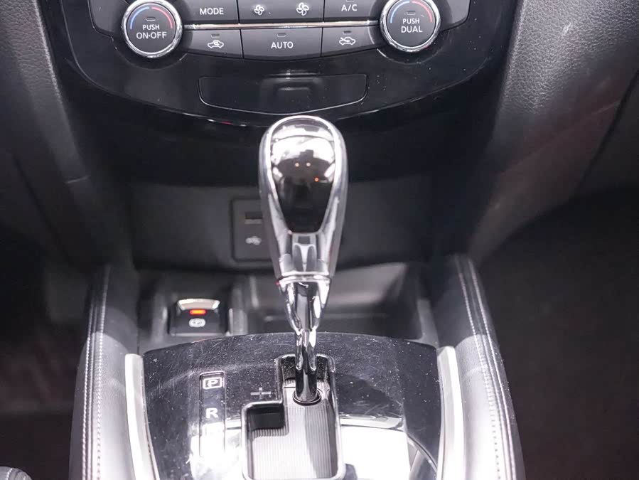 Nissan X-Trail 2020 — фото 16