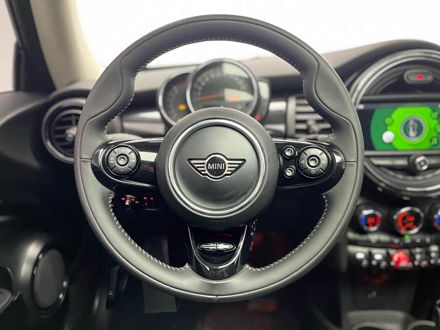 MINI MINI 2018
