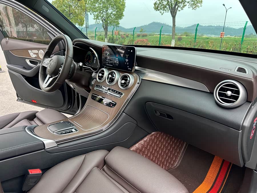 Mercedes-Benz GLC 2022 — фото 10
