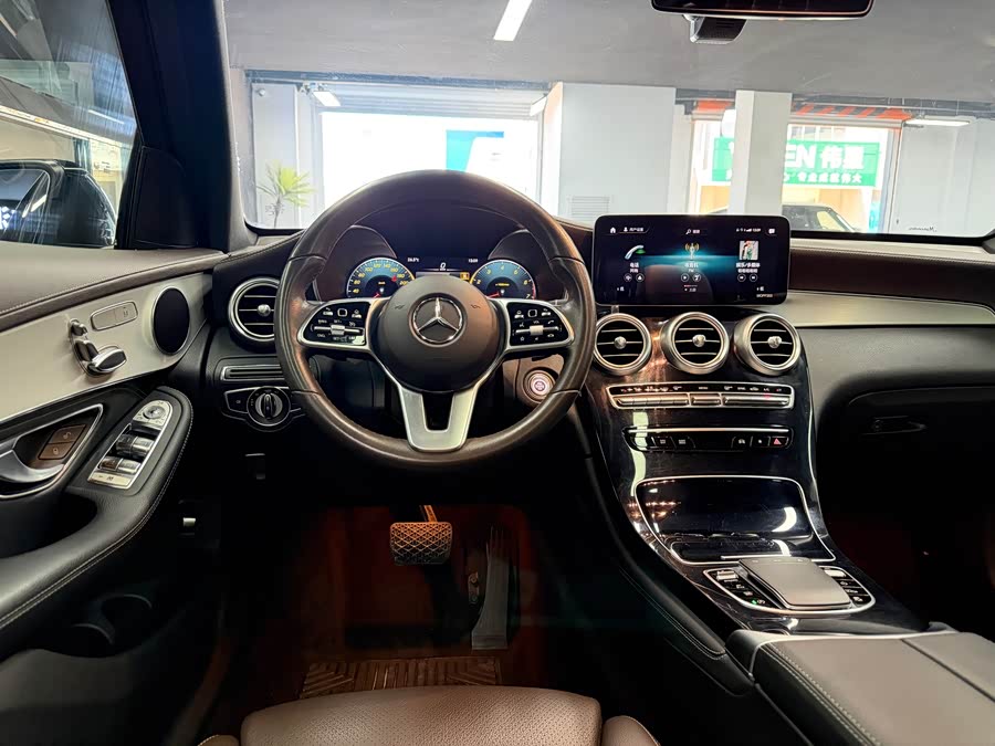 Mercedes-Benz GLC 2020