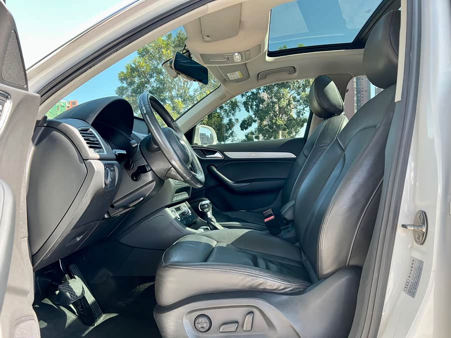 Audi Q3 2015