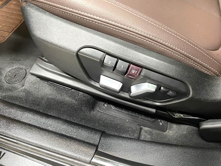 BMW X1 2022 — фото 11