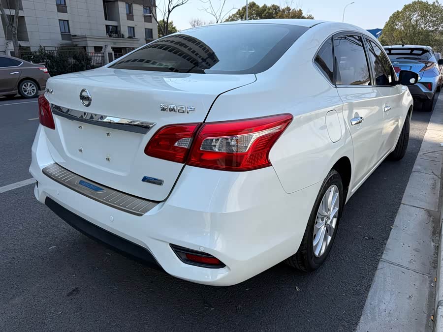 Nissan Sylphy 2016 — фото 11