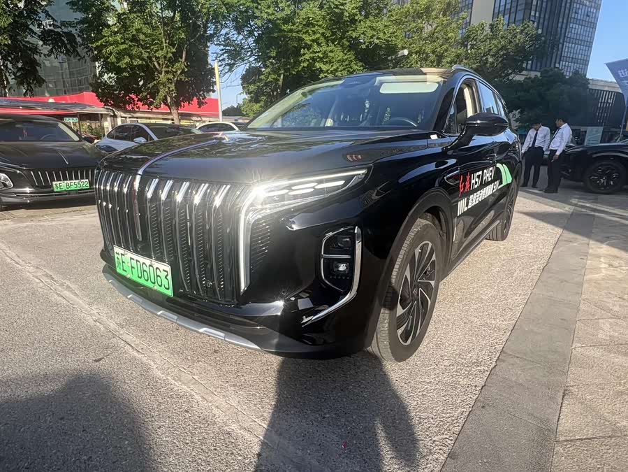 Hongqi HS7 PHEV 2025