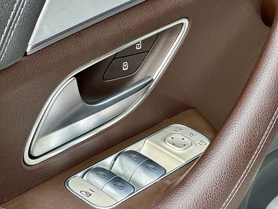 Mercedes-Benz GLE 2020 — фото 24
