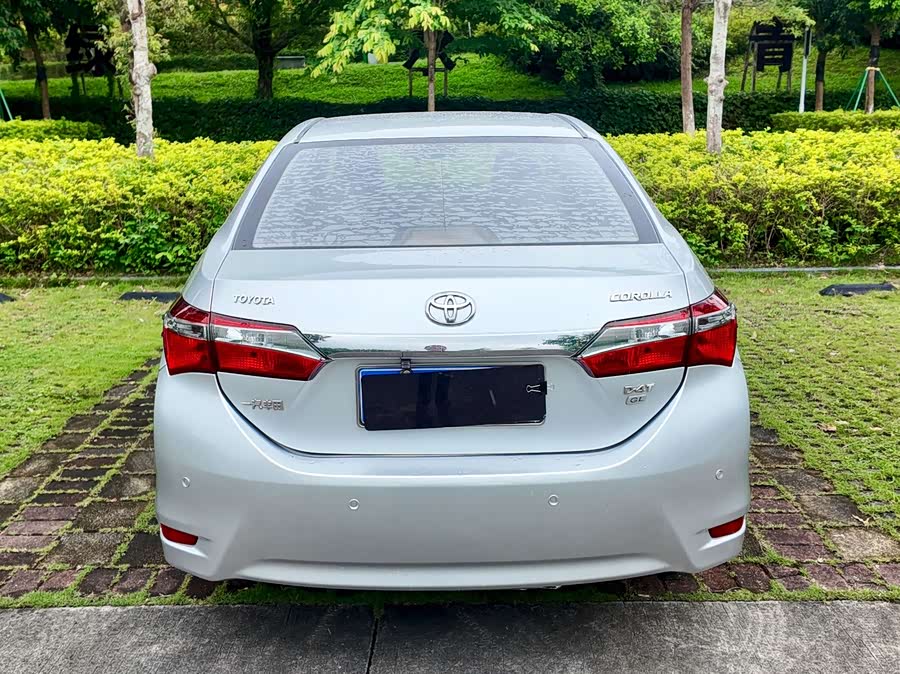 Toyota Corolla 2017 — фото 20