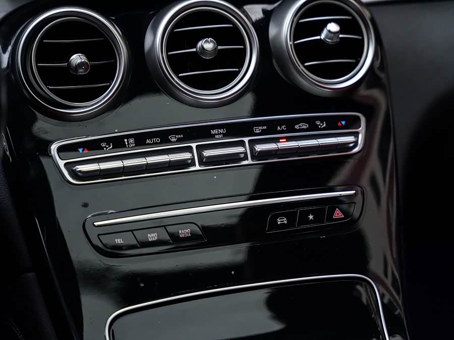 Mercedes-Benz GLC 2020 — фото 12