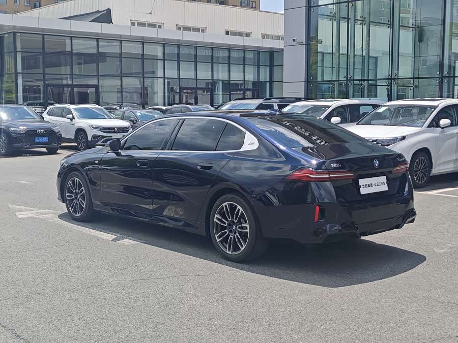 BMW 5 Series 2024