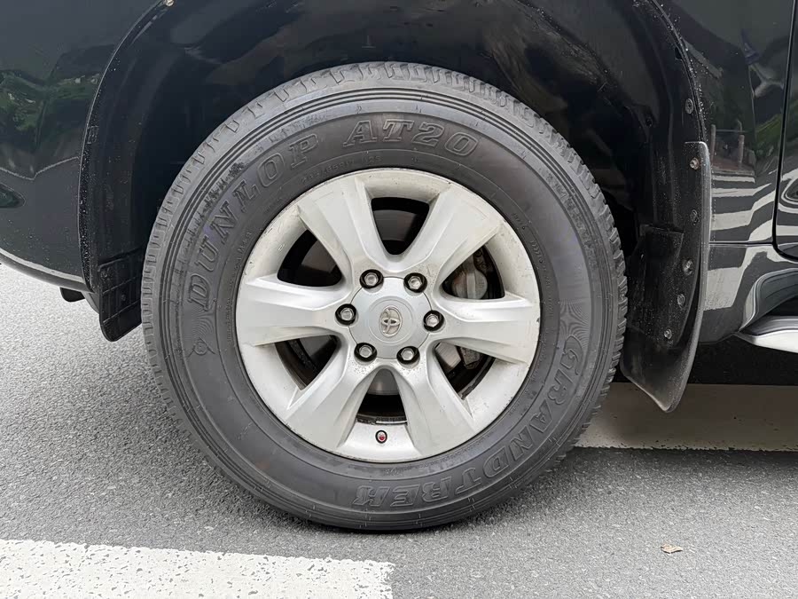 Toyota Prado 2010