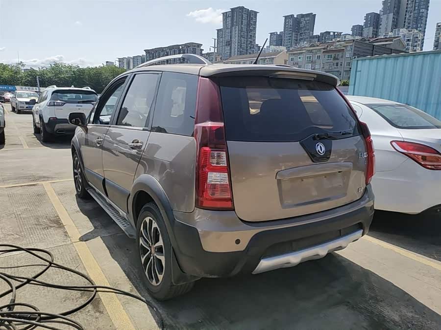 Dongfeng Jingyi X5 2015