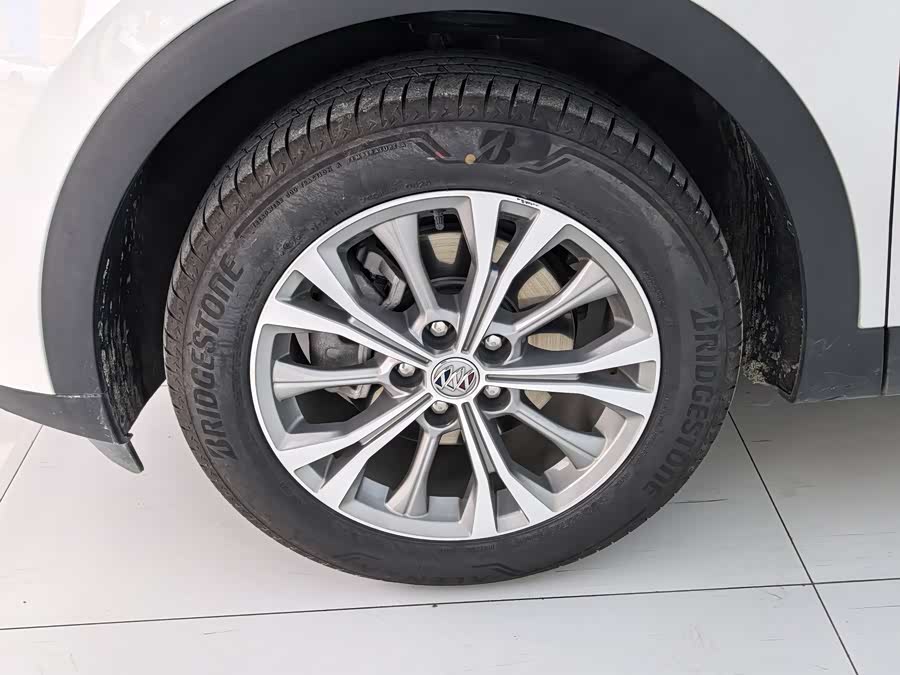 Buick Envision Plus 2021
