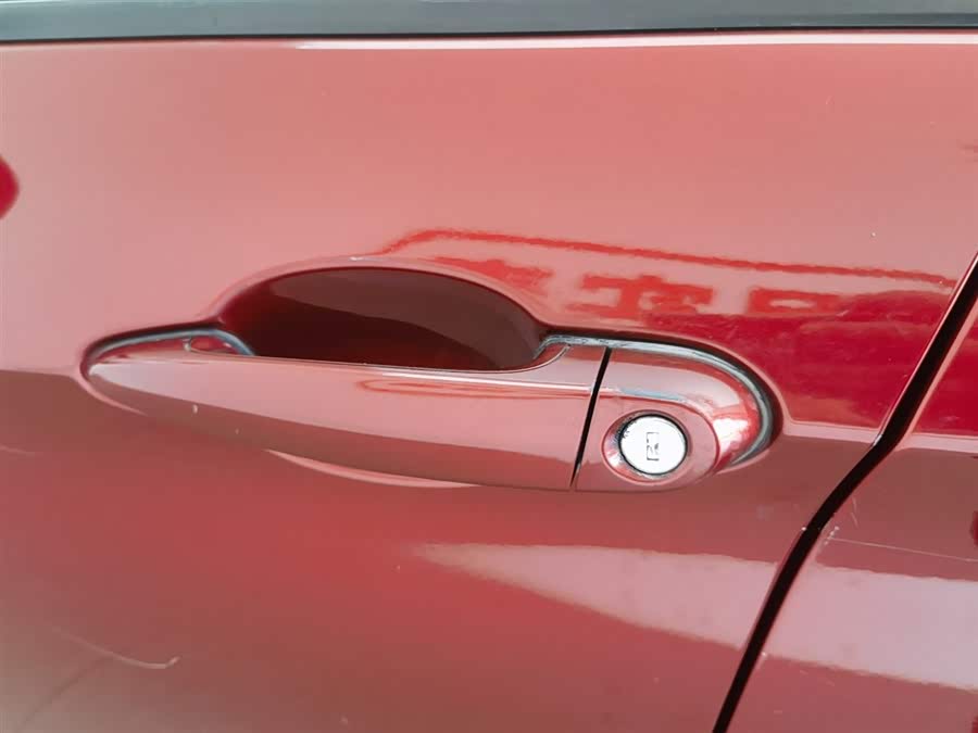 BMW X1 2010 — фото 18