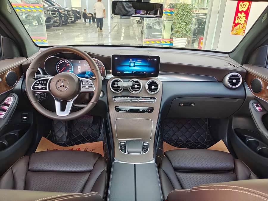 Mercedes-Benz GLC 2022