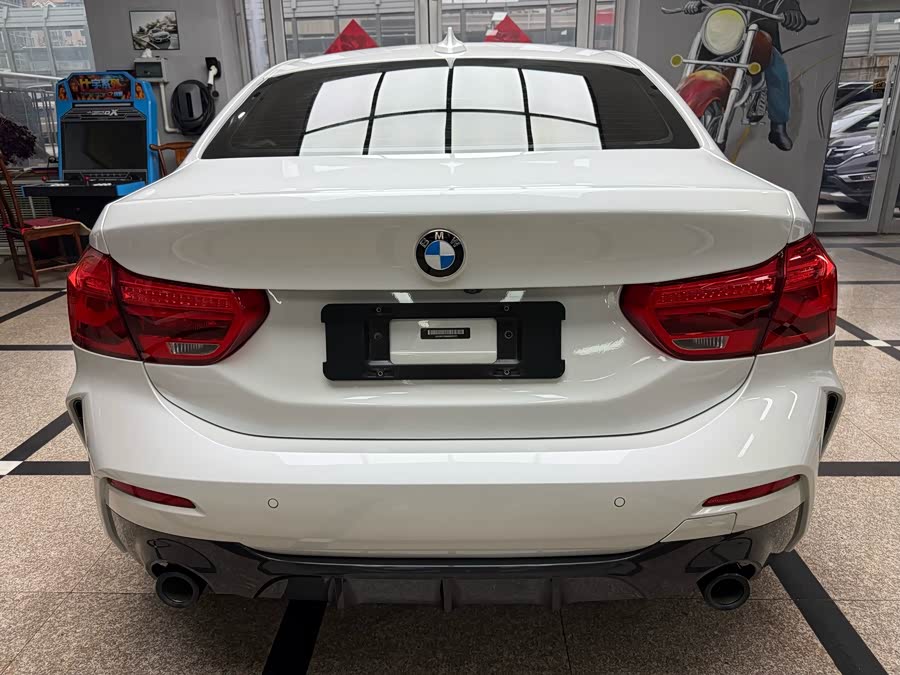 BMW 1 Series 2021