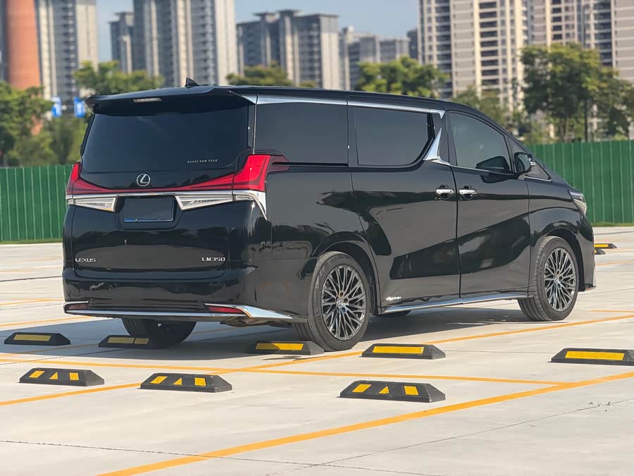 Toyota Vellfire 2023