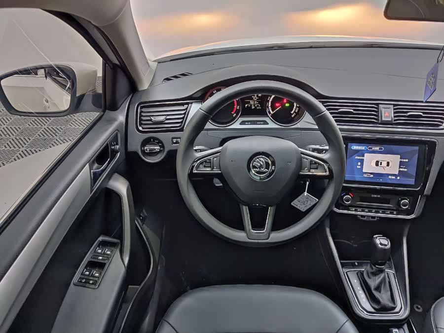 Skoda Rapid 2022 — фото 12