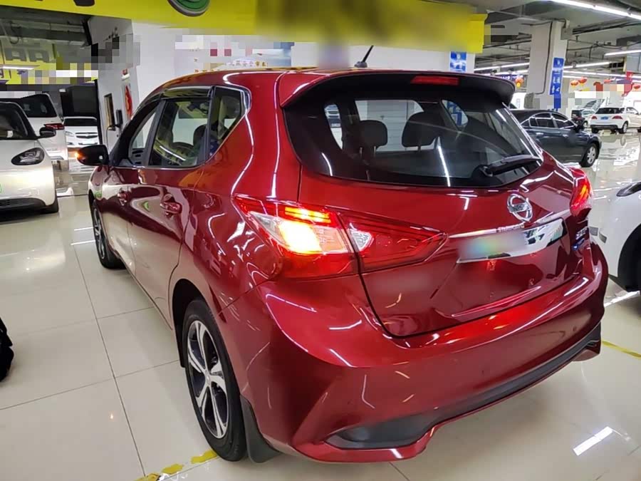 Nissan Tiida 2019