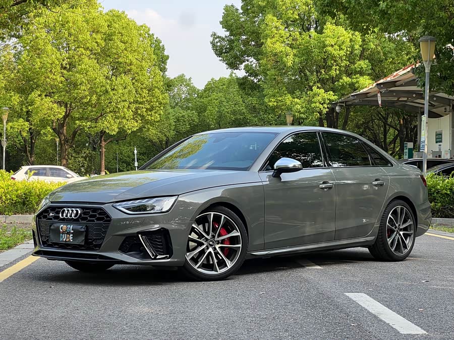 Audi S4 2023