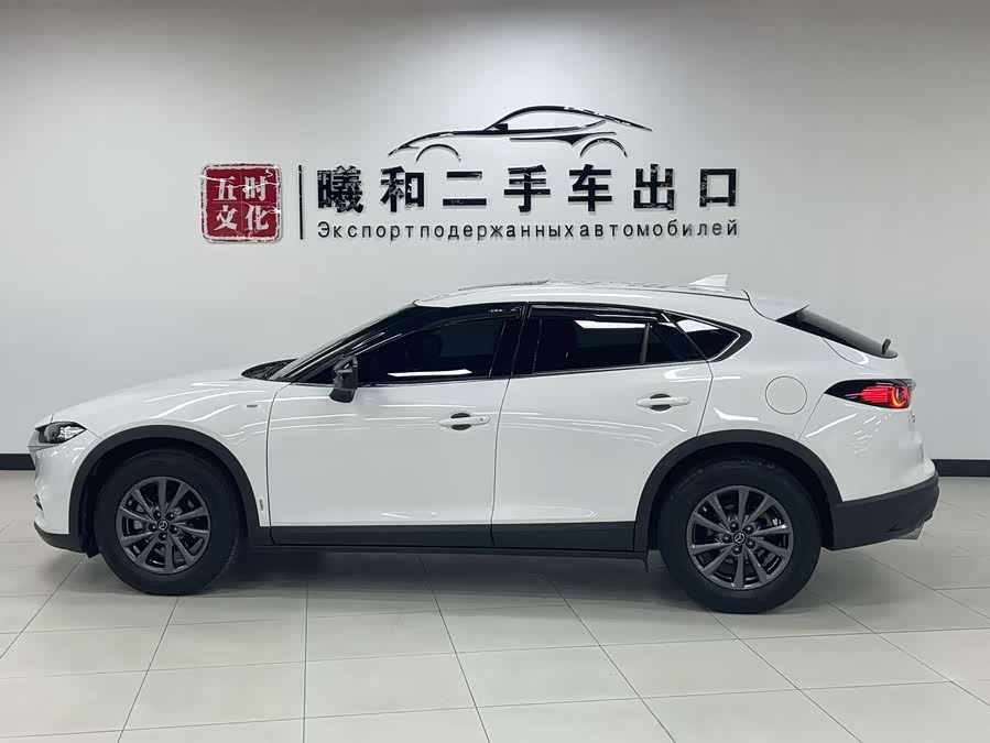 Mazda CX-4 2021