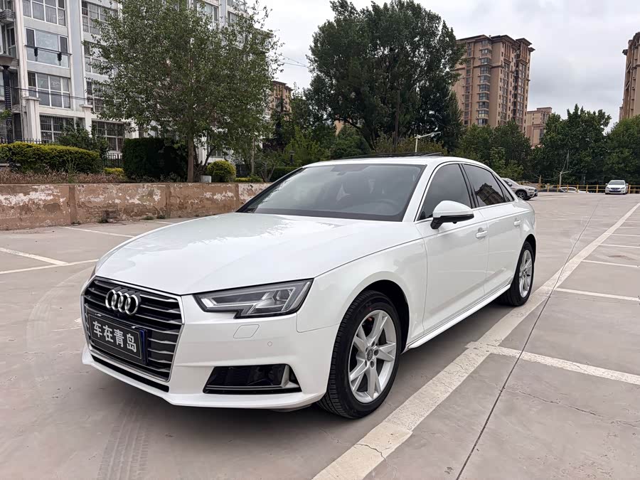 Audi A4L 2018