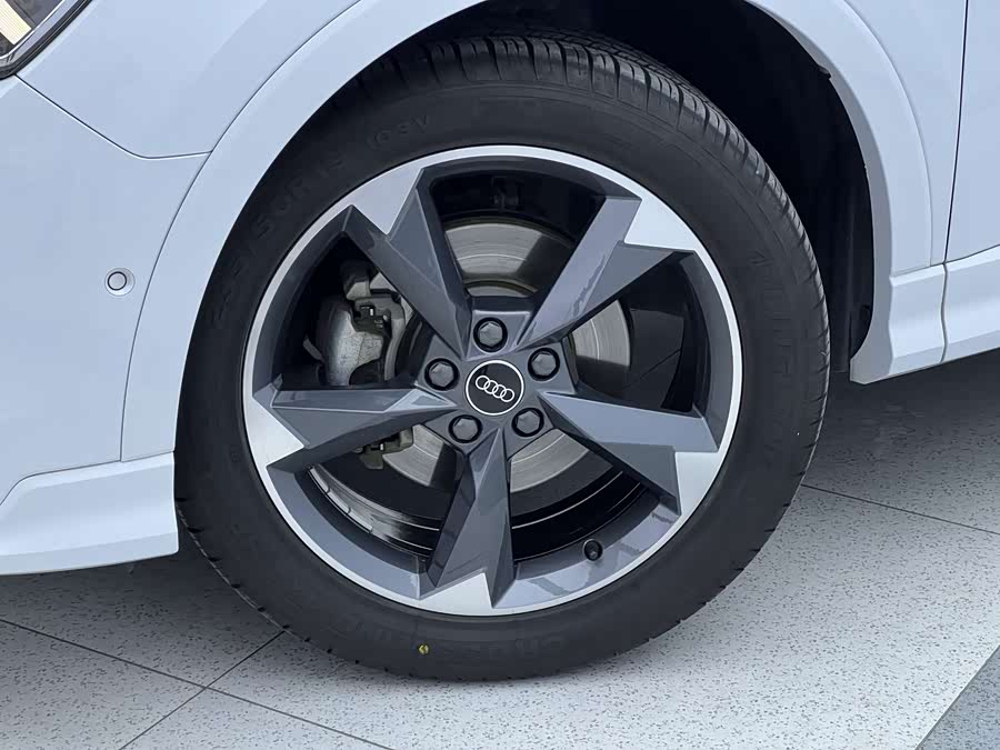 Audi Q3 2023