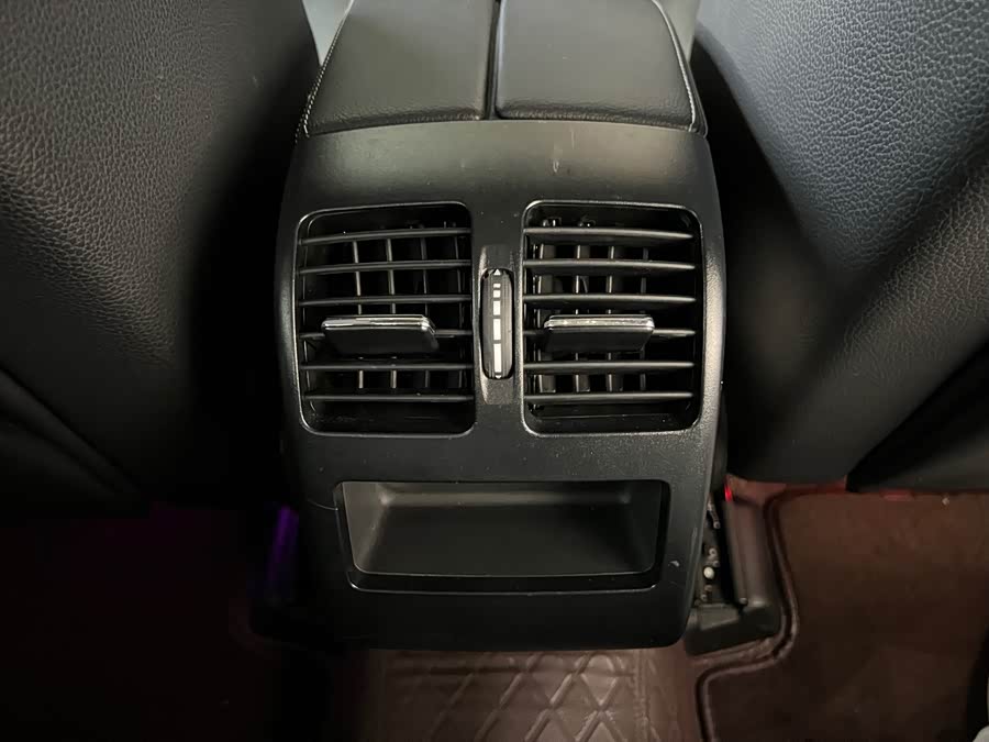 Mercedes-Benz GLK-Class 2015 — фото 16