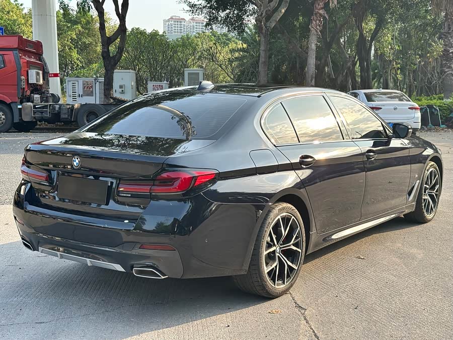 BMW 5 Series 2023