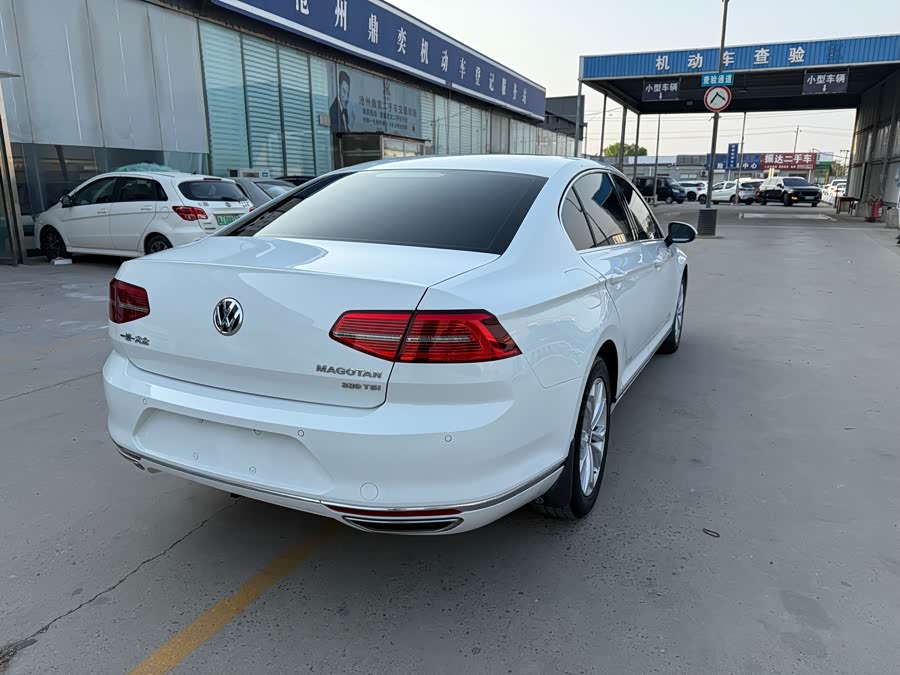 Volkswagen Magotan 2017