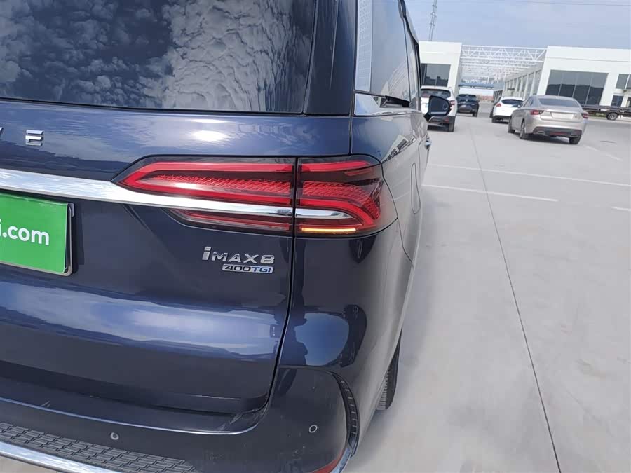 Roewe iMAX8 2021