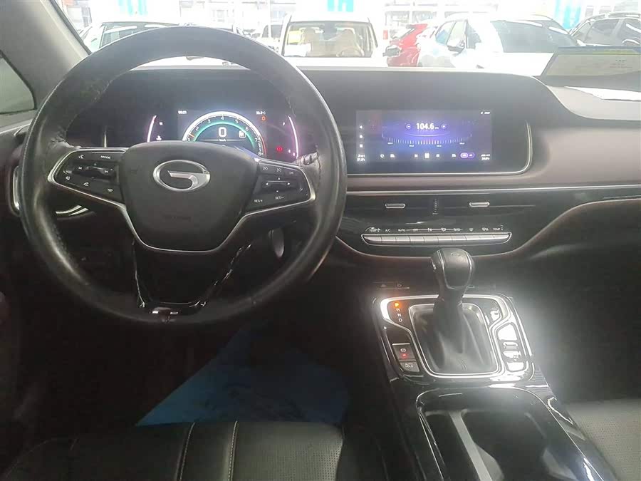 GAC Trumpchi M6 2023 — фото 11