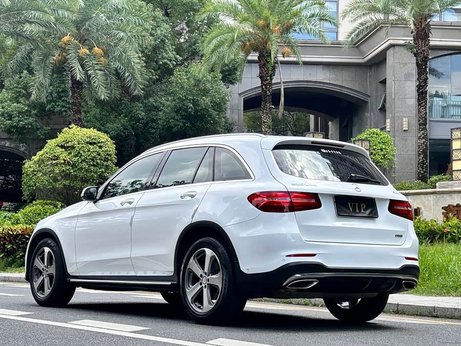 Mercedes-Benz GLC 2017 — фото 19