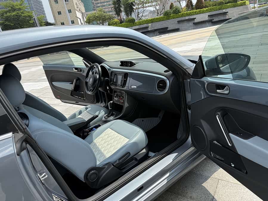 Volkswagen Beetle 2018