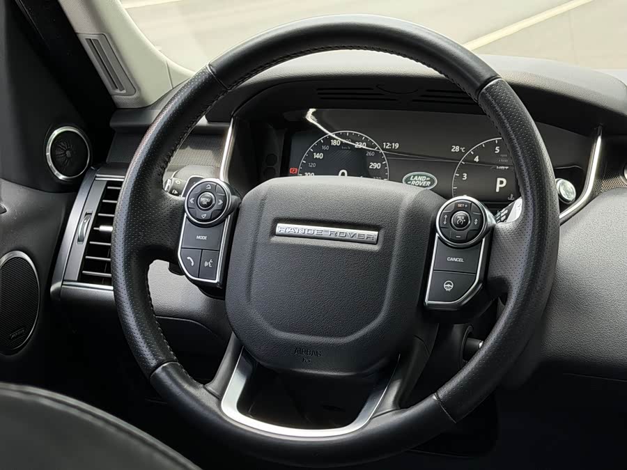 Land Rover Range Rover Sport 2017 — фото 11