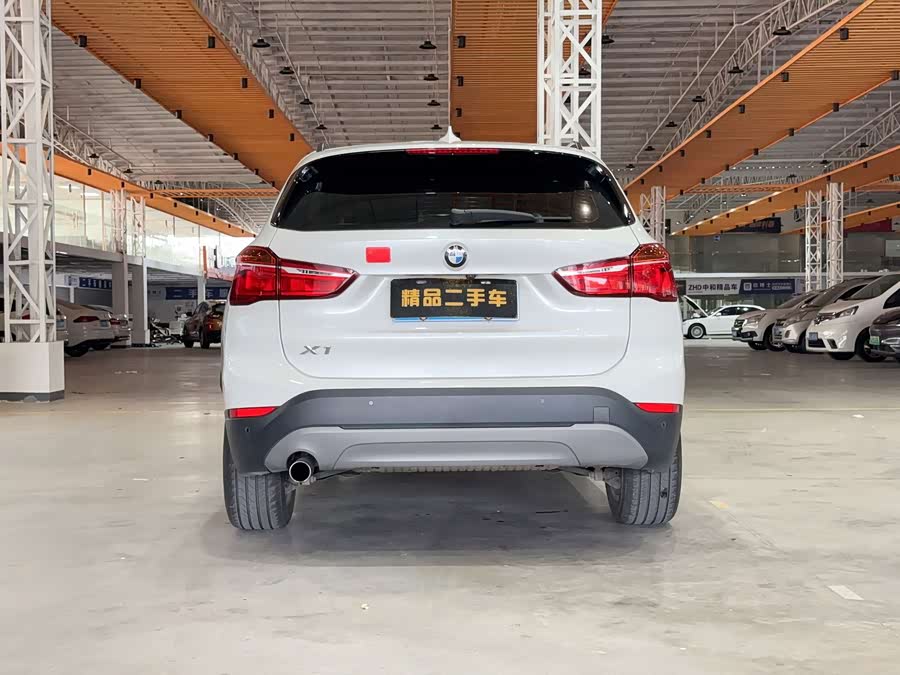 BMW X1 2019 — фото 9