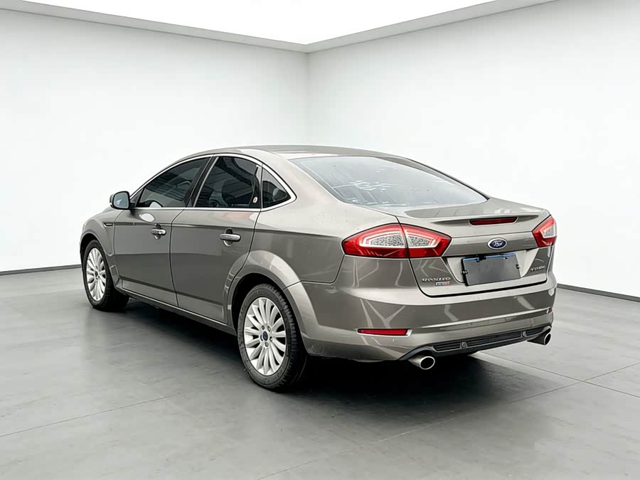 Ford Mondeo-Winning 2011