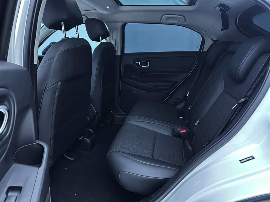 Honda Vezel 2023 — фото 11