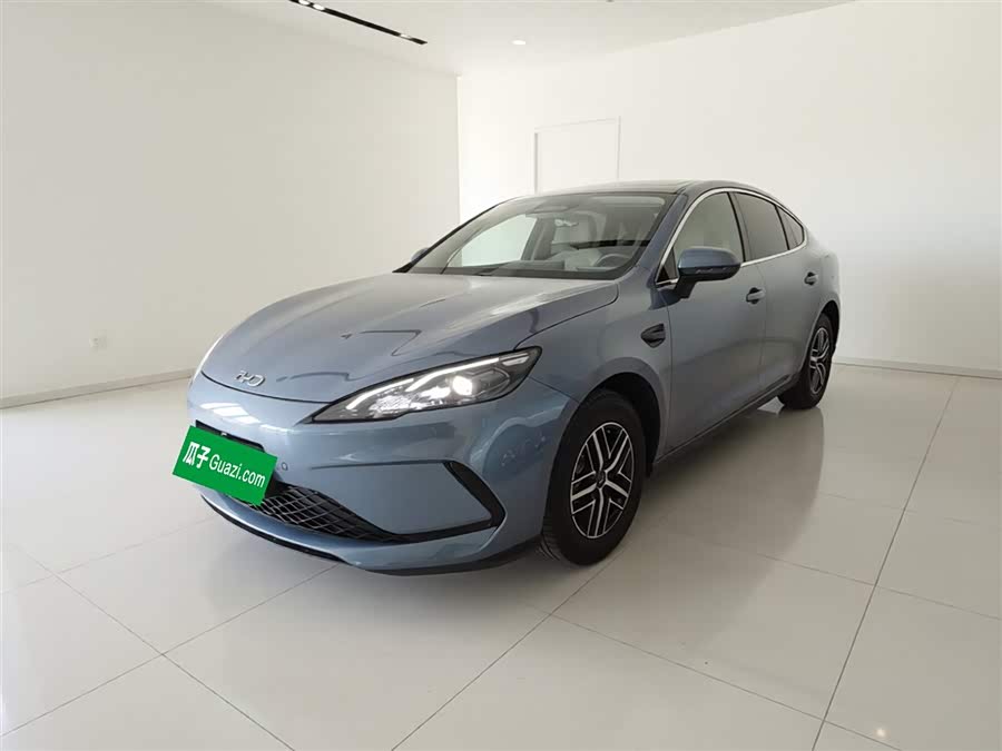 BYD Seal 05 DM-i 2025