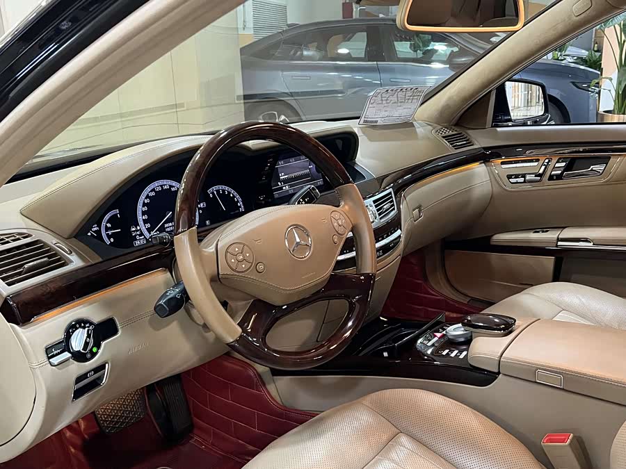 Mercedes-Benz S-Class 2010 — фото 9