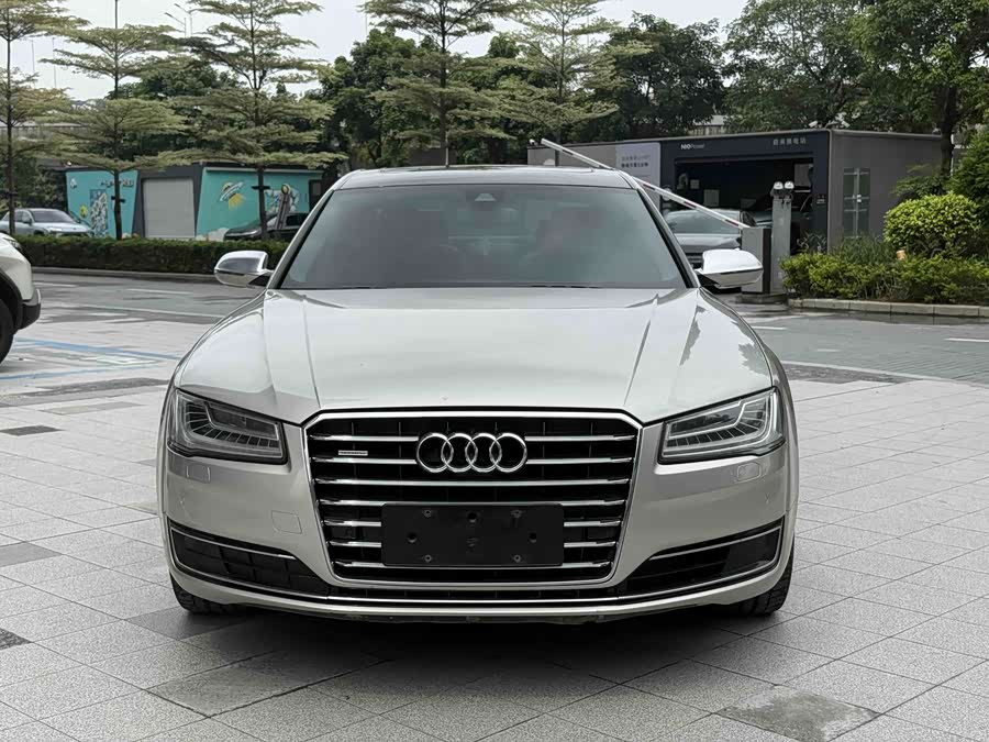Audi A8 2014