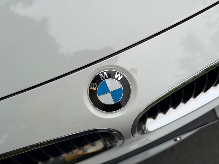BMW 3 Series 2015 — фото 19