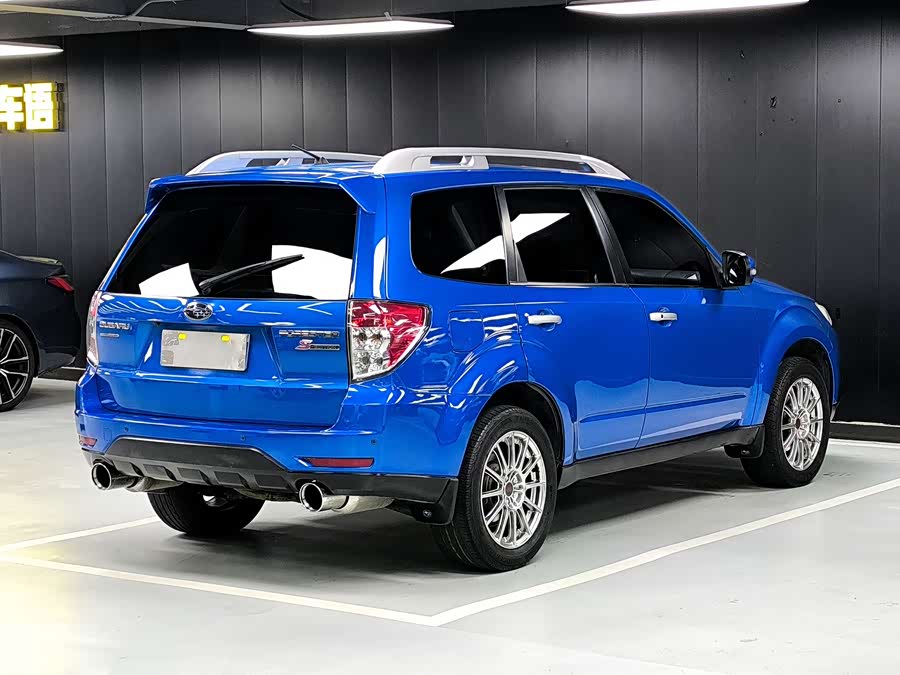 Subaru Forester 2011 — фото 16