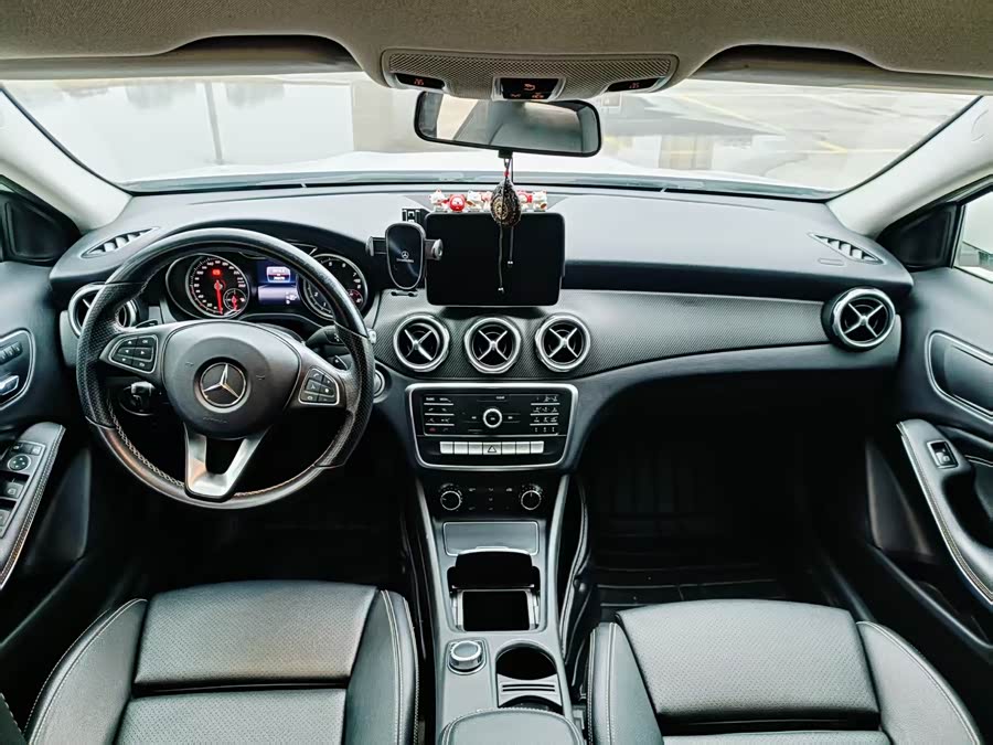 Mercedes-Benz GLA 2018