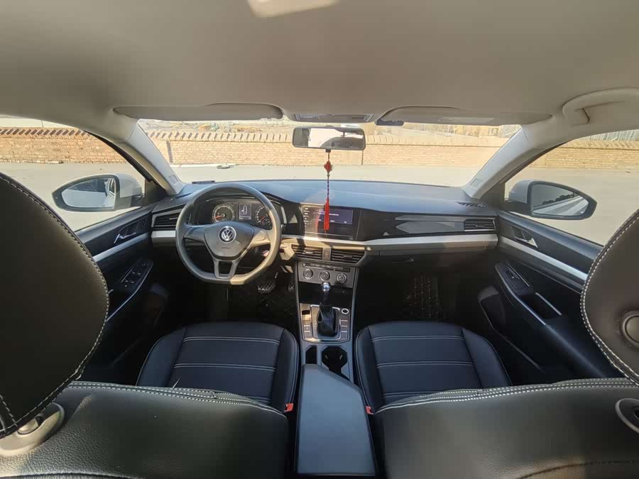Volkswagen Bora 2021