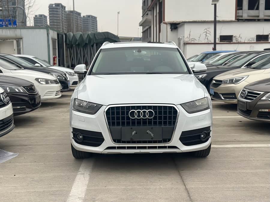Audi Q3 2013